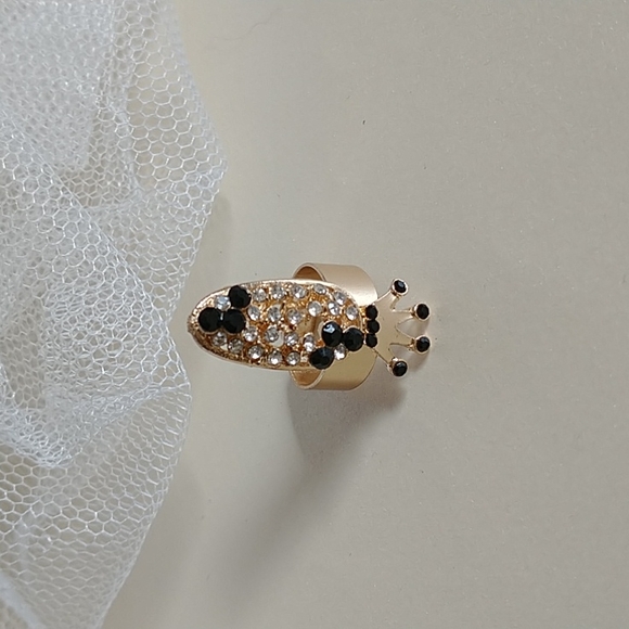 Black/White Gold Nail Ring! - Picture 4 of 5